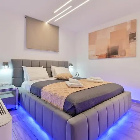 September15 Suites- Meganisi Апартаменты
