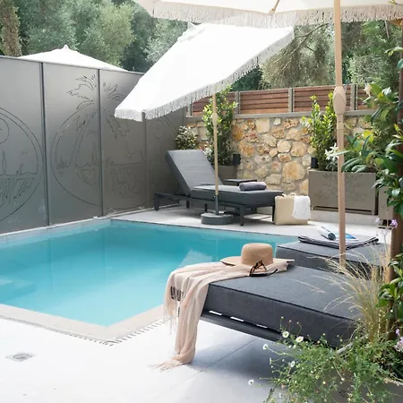 September15 Suites- Meganisi Апартаменты Katomerion
