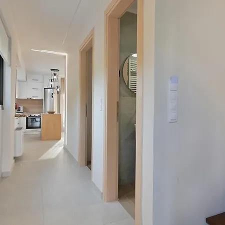 September15 Suites- Meganisi Апартаменты